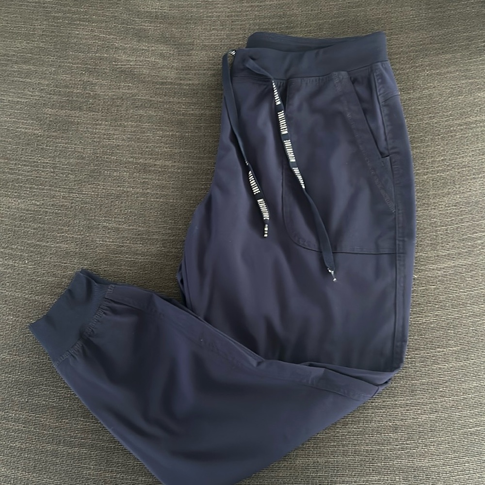 Med Couture Jogger Scrub Pants